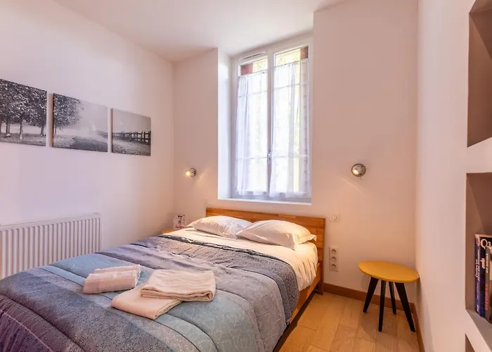 La Terrasse Confort Avec Garage アパート